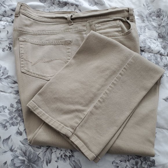 Jeans Light Tan Penmans Classic Fit Stretch Size 14 30" Inseam Straight Leg - Picture 1 of 4